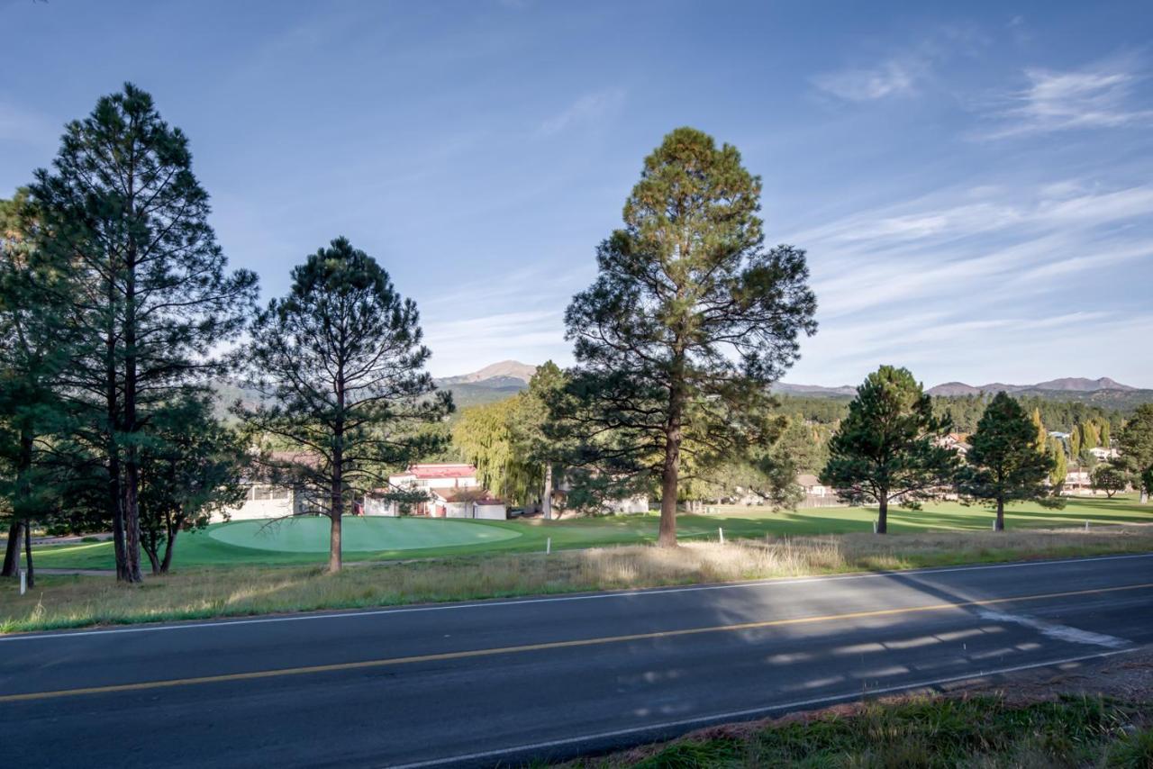 Apache Village Cabinette 15, Queen Bed, Midtown, Sleeps 2 Ruidoso Exterior photo